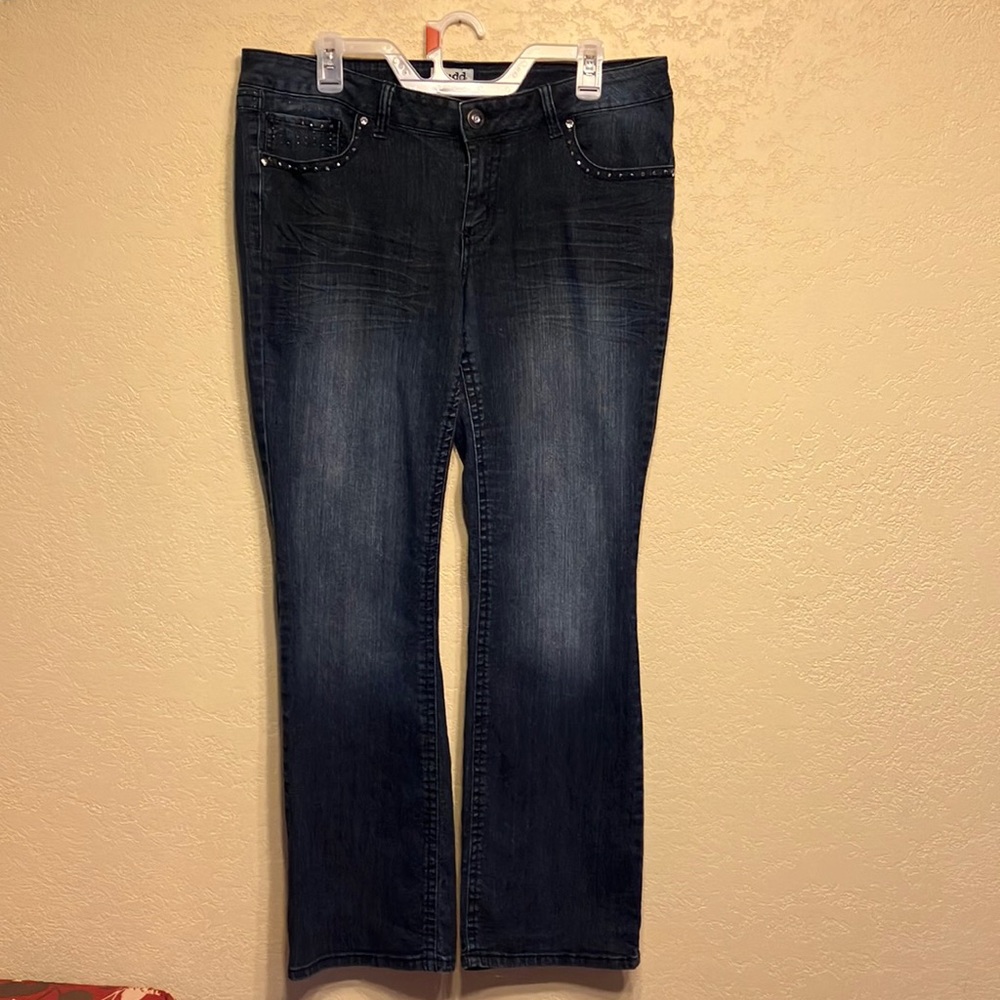 MUDD SZ 15 BLUE RHINESTONES & DISTRESSED COTTON BLEND STRETCHY JEANS